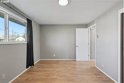 325 W N St, Springfield, OR 97477 - Photo 23