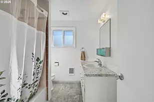 325 W N St, Springfield, OR 97477 - Photo 27