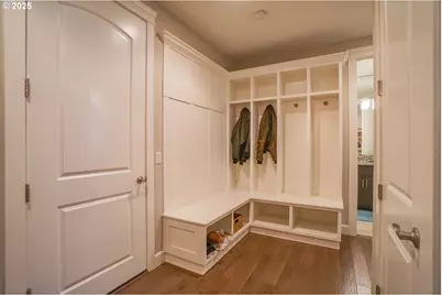 1904 NW Maryland St, Camas, WA 98607 - Photo 33