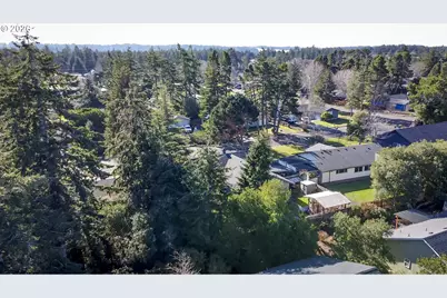 2284 21st St, Florence, OR 97439 - Photo 47