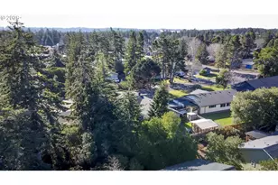 2284 21st St, Florence, OR 97439 - Photo 47