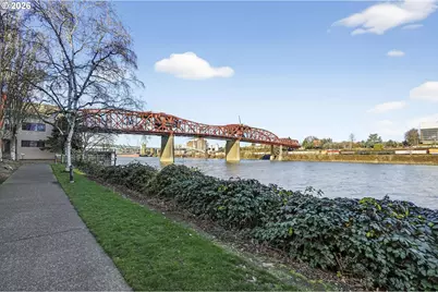 910 NW Naito Pkwy #i18, Portland, OR 97209 - Photo 23