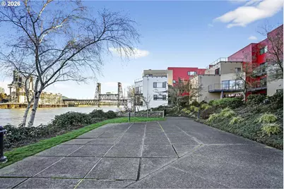 910 NW Naito Pkwy #i18, Portland, OR 97209 - Photo 19