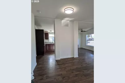 9700 SW Tualatin Rd #5, Tualatin, OR 97062 - Photo 17