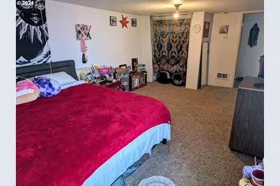 293 N Empire Blvd, Coos Bay, OR 97420 - Photo 17