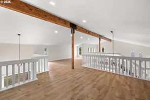 275 NE Scott Dr, Gresham, OR 97030 - Photo 15