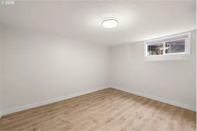 275 NE Scott Dr, Gresham, OR 97030 - Photo 19