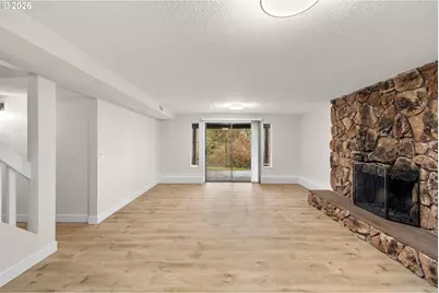 275 NE Scott Dr, Gresham, OR 97030 - Photo 13