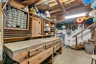4235 SE Woodward St, Portland, OR 97206 - Photo 41