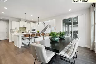 708 Magnolia Ave, Woodburn, OR 97071 - Photo 27