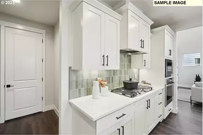 708 Magnolia Ave #44, Woodburn, OR 97071 - Photo 37