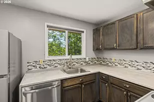 603 SE 148th Ave, Portland, OR 97233 - Photo 7