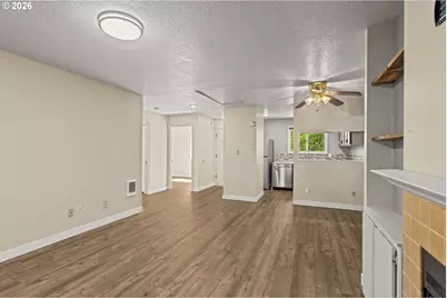 603 SE 148th Ave, Portland, OR 97233 - Photo 5