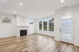 8246 SE Orion Ln, Hillsboro, OR 97123 - Photo 3