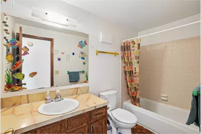 1453 SE 29th Ct, Troutdale, OR 97060 - Photo 29