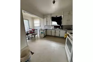 1215 NE Irvine St, McMinnville, OR 97128 - Photo 11