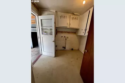 1215 NE Irvine St, McMinnville, OR 97128 - Photo 15