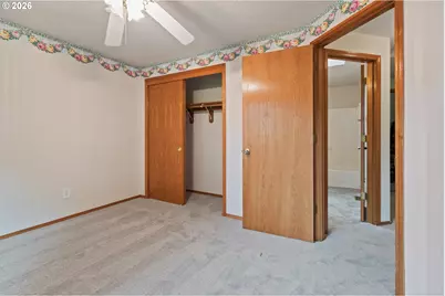 2393 SW 1st St, Gresham, OR 97080 - Photo 39