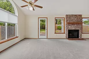 2393 SW 1st St, Gresham, OR 97080 - Photo 13