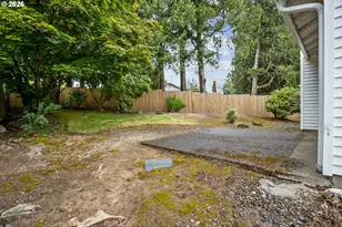 2393 SW 1st St, Gresham, OR 97080 - Photo 47