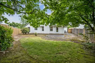2393 SW 1st St, Gresham, OR 97080 - Photo 5