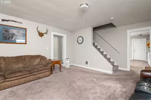 46874 Sunset Ave, Westfir, OR 97492 - Photo 7