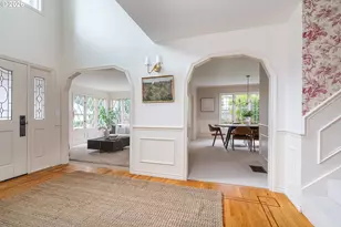 4077 Buck Brush Ln, Lake Oswego, OR 97035 - Photo 3