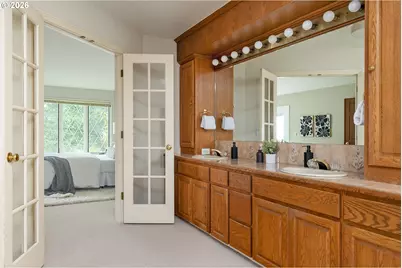 4077 Buck Brush Ln, Lake Oswego, OR 97035 - Photo 25