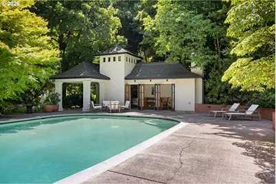 12727 S Iron Mountain Blvd, Portland, OR 97219 - Photo 15