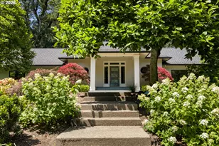 12727 S Iron Mountain Blvd, Portland, OR 97219 - Photo 47