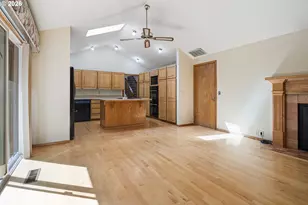 13910 SW Rawhide Ct, Beaverton, OR 97008 - Photo 11