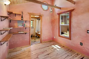 1208 W 28th Ave, Eugene, OR 97405 - Photo 29
