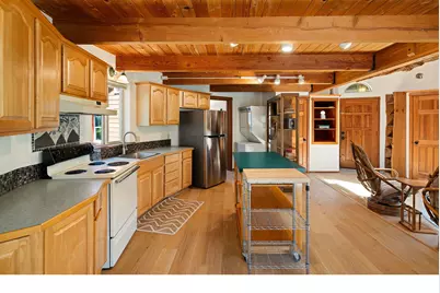 1208 W 28th Ave, Eugene, OR 97405 - Photo 15
