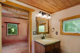 1208 W 28th Ave, Eugene, OR 97405 - Photo 31