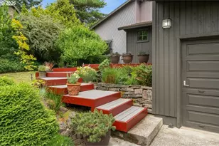 11828 SE Knee Ct, Happy Valley, OR 97086 - Photo 3