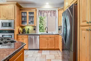 9588 SE Nicholas Dr, Happy Valley, OR 97086 - Photo 11