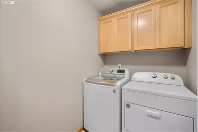 21936 NE Couch St, Gresham, OR 97030 - Photo 39