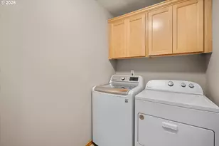 21936 NE Couch St, Gresham, OR 97030 - Photo 39