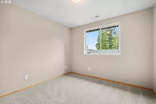 21936 NE Couch St, Gresham, OR 97030 - Photo 37