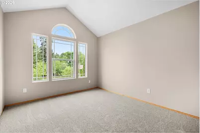 21936 NE Couch St, Gresham, OR 97030 - Photo 33