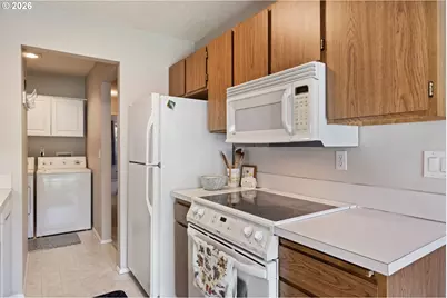 9305 SW Brooks Bend Pl, Portland, OR 97223 - Photo 19