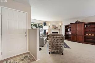 9305 SW Brooks Bend Pl, Portland, OR 97223 - Photo 5