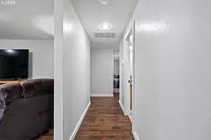 1011 Rose St, Junction City, OR 97448 - Photo 7