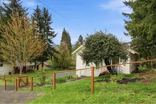 51 Wilkinson St, Carson, WA 98610 - Photo 9
