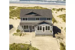214 NW Oceania Dr, Waldport, OR 97394 - Photo 1