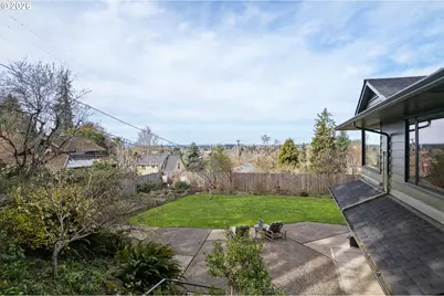 2260 Lincoln St, Eugene, OR 97405 - Photo 43