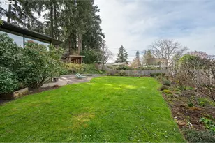 2260 Lincoln St, Eugene, OR 97405 - Photo 45