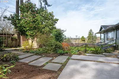 2260 Lincoln St, Eugene, OR 97405 - Photo 41