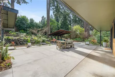 2260 Lincoln St, Eugene, OR 97405 - Photo 37