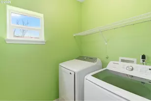 610 E Camden Ln, Newberg, OR 97132 - Photo 21